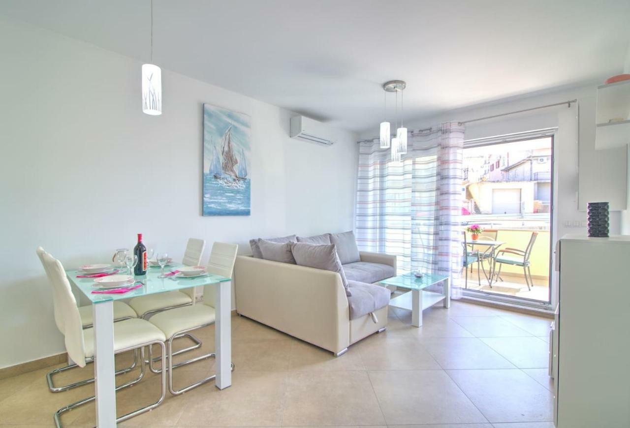 Apartment Waves-Villa Sunce Сень Экстерьер фото